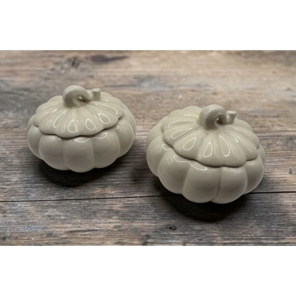 Set Of 2 Ceramic White Pumpkin Candle Bath And Body Works UNUSED